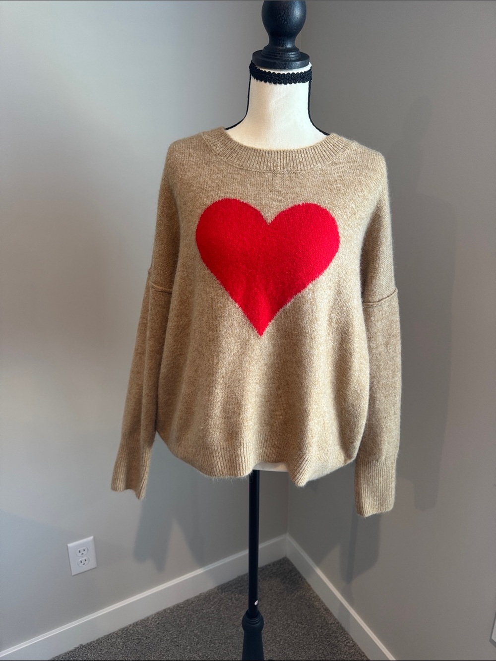 CeCe Beige Sweater with Red Heart Crewneck